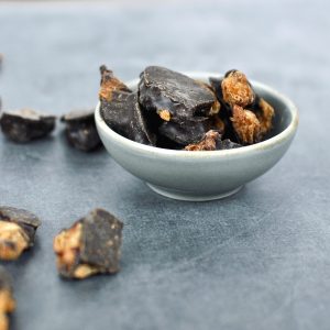 Bio ananászdarabok csokoládéba bevonattal – termékfotó 3 – Bionuss