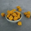 Aszalt bio mangó kockák közeli fotó – Bionuss bio csemege (HU-ÖKO-01)